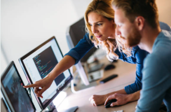 The New Leadership Model for Managing Teams Powered by AI